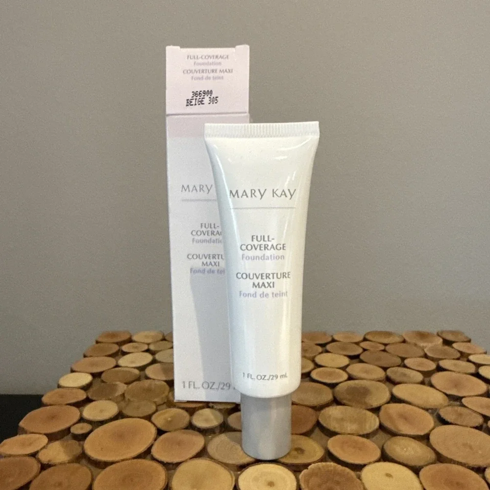 Mary Kay Full Coverage Foundation Beige 305 - Gray Cap # 366900‎ Normal To Dry